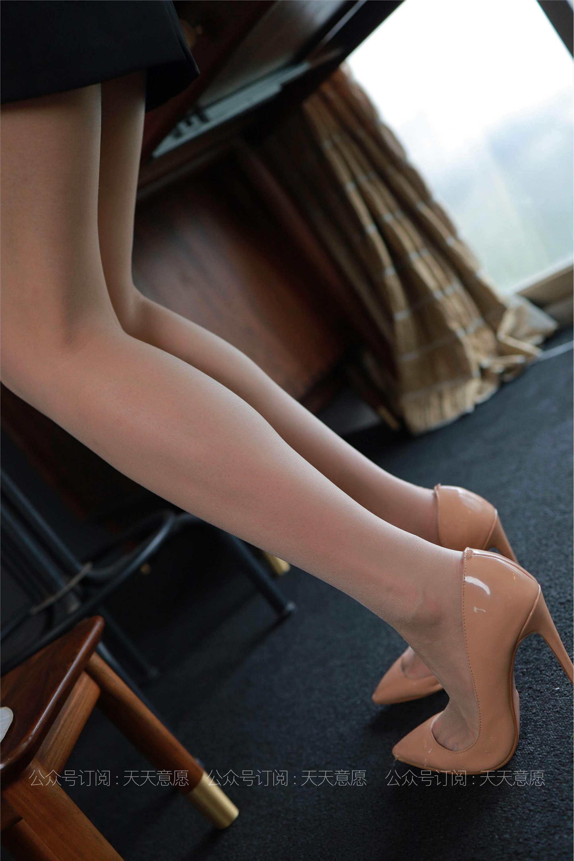 IESS异思趣向 - 模特：羽西《有事秘书干》